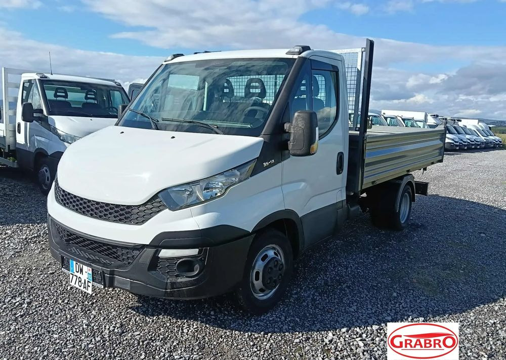 Iveco DAILY 35C13, 35C12, 35C14, 35C15 - Mažas savivartis: foto 2 Iveco DAILY 35C13, 35C12, 35C14, 35C15 - Mažas savivartis: foto 2