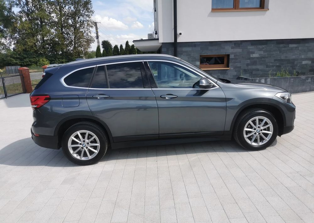 BMW X1 sDrive16d - Universalas: foto 3 BMW X1 sDrive16d - Universalas: foto 3