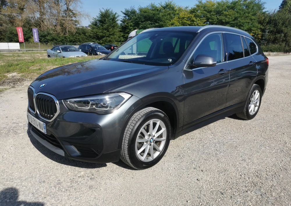 BMW X1 sDrive16d - Lengvasis automobilis: foto 1 BMW X1 sDrive16d - Lengvasis automobilis: foto 1