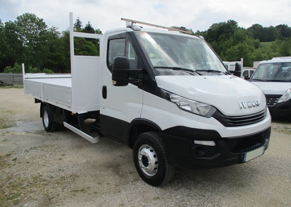 Iveco Daily 3.0 na bliźniaku 70C18 skrzynia, laweta, rama, HDS, 70-180 kiper - Platforminis/ Bortinis sunkvežimis: foto 1 Iveco Daily 3.0 na bliźniaku 70C18 skrzynia, laweta, rama, HDS, 70-180 kiper - Platforminis/ Bortinis sunkvežimis: foto 1