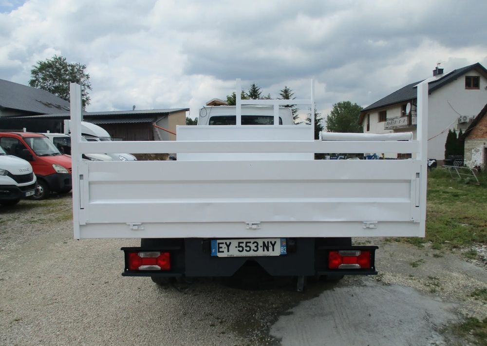 Iveco Daily 3.0 na bliźniaku 70C18 skrzynia, laweta, rama, HDS, 70-180 kiper - Platforminis/ Bortinis sunkvežimis: foto 4 Iveco Daily 3.0 na bliźniaku 70C18 skrzynia, laweta, rama, HDS, 70-180 kiper - Platforminis/ Bortinis sunkvežimis: foto 4