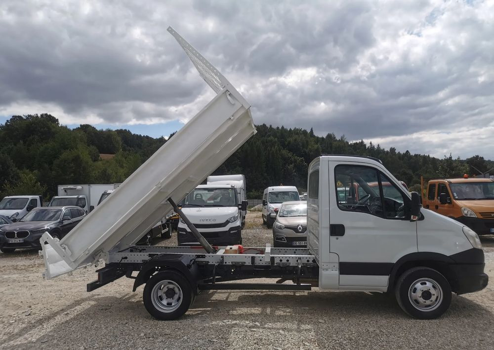 Iveco Daily 35C11 Kiper wywrotka Hak Bliźniak sprowadzony 35C12 - Mažas savivartis: foto 4 Iveco Daily 35C11 Kiper wywrotka Hak Bliźniak sprowadzony 35C12 - Mažas savivartis: foto 4