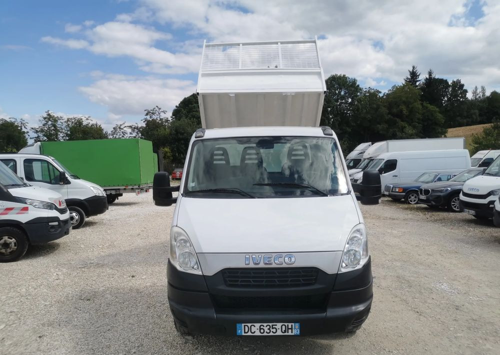 Iveco Daily 35C11 Kiper wywrotka Hak Bliźniak sprowadzony 35C12 - Mažas savivartis: foto 2 Iveco Daily 35C11 Kiper wywrotka Hak Bliźniak sprowadzony 35C12 - Mažas savivartis: foto 2