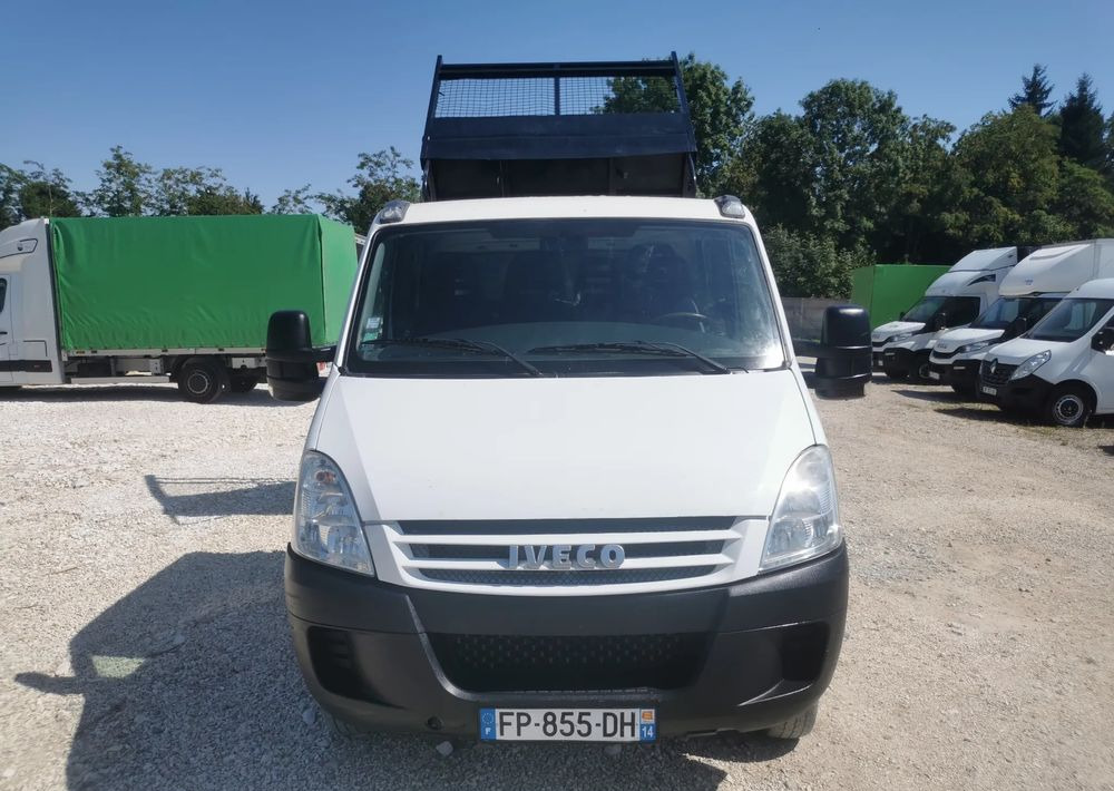Iveco Daily 35C12 Brygadówka wywrotka Dubel hak kiper doka 35C13 - Mažas savivartis: foto 2 Iveco Daily 35C12 Brygadówka wywrotka Dubel hak kiper doka 35C13 - Mažas savivartis: foto 2