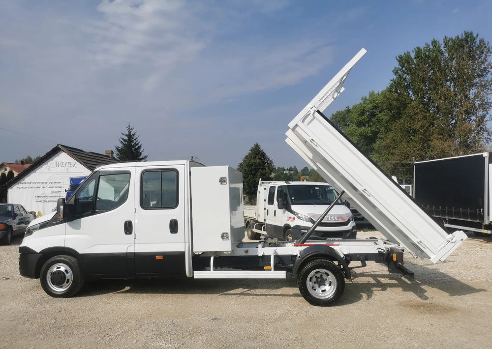 Iveco Daily 35C13 Brygadówka Klima 35-130 wywrotka kiper doka Dubel - Mažas savivartis: foto 3 Iveco Daily 35C13 Brygadówka Klima 35-130 wywrotka kiper doka Dubel - Mažas savivartis: foto 3