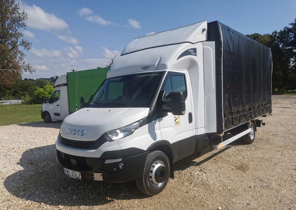 Iveco Daily 70C18 firana Winda 1.000kg Dhollandia wejkama 12pal - Tentinis sunkvežimis: foto 1 Iveco Daily 70C18 firana Winda 1.000kg Dhollandia wejkama 12pal - Tentinis sunkvežimis: foto 1