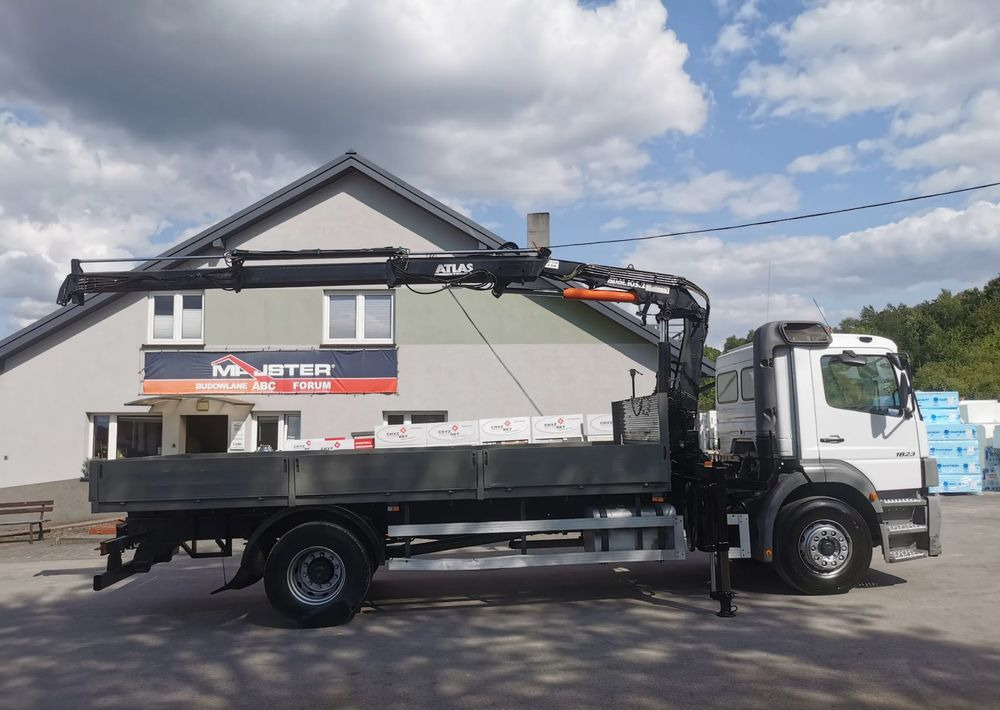 Mercedes-Benz Atego 1823 żuraw HDS Atlas 105.2 koła 315/80R22,5 - Platforminis/ Bortinis sunkvežimis, Sunkvežimis su kranu: foto 3 Mercedes-Benz Atego 1823 żuraw HDS Atlas 105.2 koła 315/80R22,5 - Platforminis/ Bortinis sunkvežimis, Sunkvežimis su kranu: foto 3