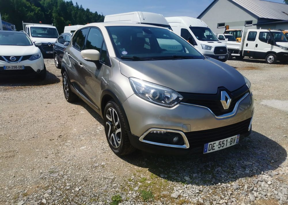 Renault Captur 0.9 Energy TCe Intens - Visureigis: foto 1 Renault Captur 0.9 Energy TCe Intens - Visureigis: foto 1