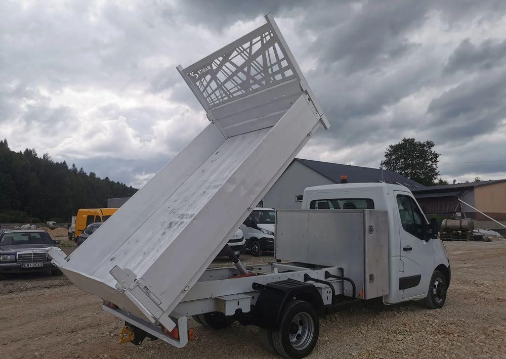 Renault Master Kiper wywrotka 2.3-145KM Hak Bliźniak klimatyzacja Kamera cofania - Mažas savivartis: foto 3 Renault Master Kiper wywrotka 2.3-145KM Hak Bliźniak klimatyzacja Kamera cofania - Mažas savivartis: foto 3