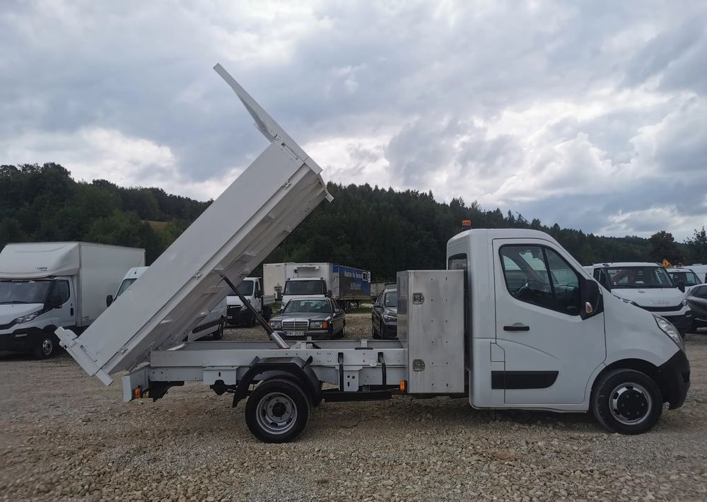 Renault Master Kiper wywrotka 2.3-145KM Hak Bliźniak klimatyzacja Kamera cofania - Mažas savivartis: foto 2 Renault Master Kiper wywrotka 2.3-145KM Hak Bliźniak klimatyzacja Kamera cofania - Mažas savivartis: foto 2