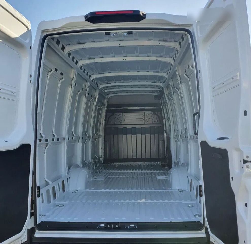 IVECO DAILY 35S18HA8 L4H2 - Krovininis mikroautobusas: foto 5 IVECO DAILY 35S18HA8 L4H2 - Krovininis mikroautobusas: foto 5