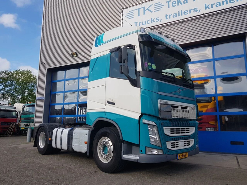 Volvo FH 420 ADR klasse EX/II, EX/III, FL en AT Double tank PTO - Vilkikas: foto 5 Volvo FH 420 ADR klasse EX/II, EX/III, FL en AT Double tank PTO - Vilkikas: foto 5