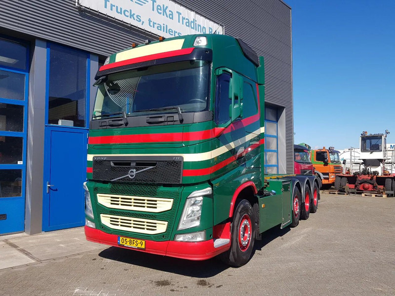 Volvo FH 500 8x2 Euro 6 Netherlands truck - Konteineris-vežimus/ Sukeisti kūną sunkvežimis: foto 1 Volvo FH 500 8x2 Euro 6 Netherlands truck - Konteineris-vežimus/ Sukeisti kūną sunkvežimis: foto 1