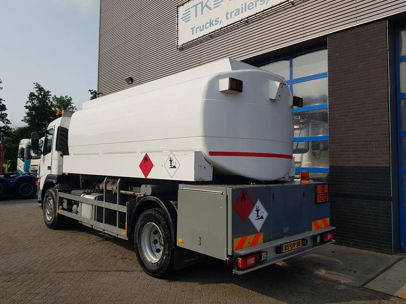 Volvo FM 9.340 Petrol, Diesel 17000 Ltr. 3 Compartementen - Autocisterna: foto 4 Volvo FM 9.340 Petrol, Diesel 17000 Ltr. 3 Compartementen - Autocisterna: foto 4