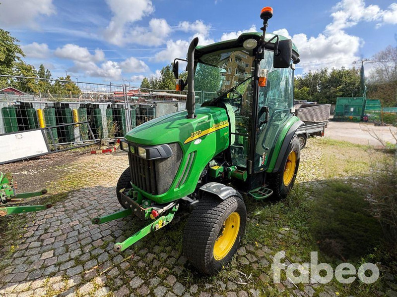 John Deere 3720 Kompaktlastare - Traktorius: foto 1 John Deere 3720 Kompaktlastare - Traktorius: foto 1