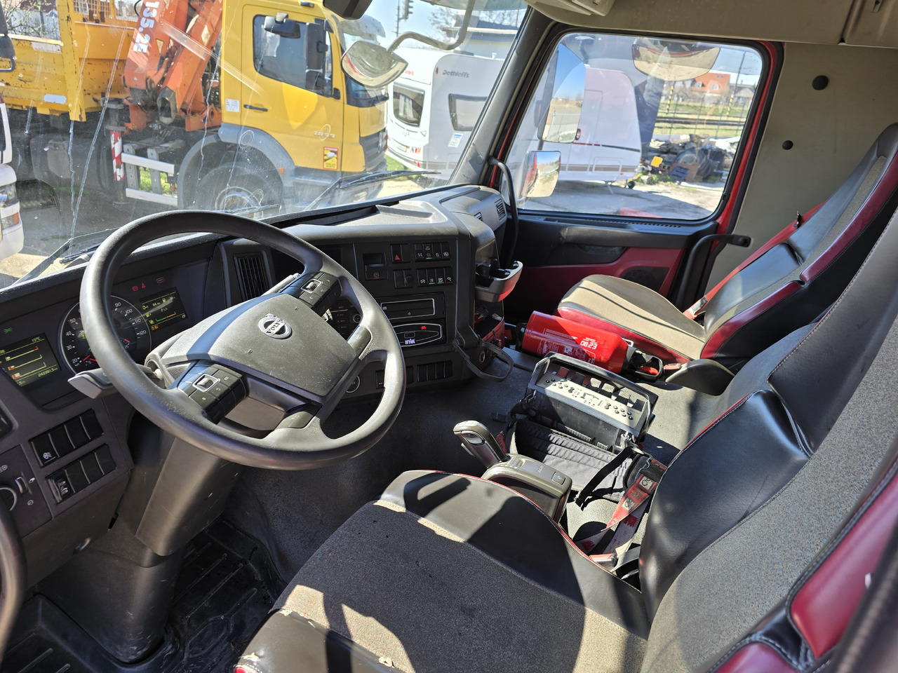 VOLVO FMX 420 6X4 / HIAB 144B-hiduo / hook system lizingą VOLVO FMX 420 6X4 / HIAB 144B-hiduo / hook system: foto 8
