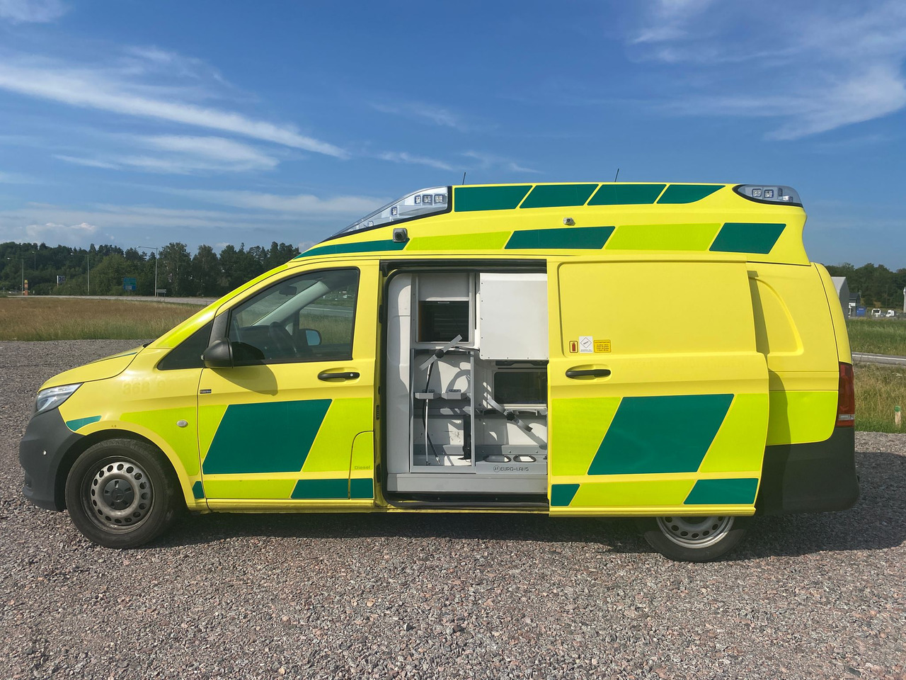 MERCEDES-BENZ Vito 119 4x4 - Ambulans / AMBULANCE - Greitosios pagalbos automobilis: foto 5 MERCEDES-BENZ Vito 119 4x4 - Ambulans / AMBULANCE - Greitosios pagalbos automobilis: foto 5