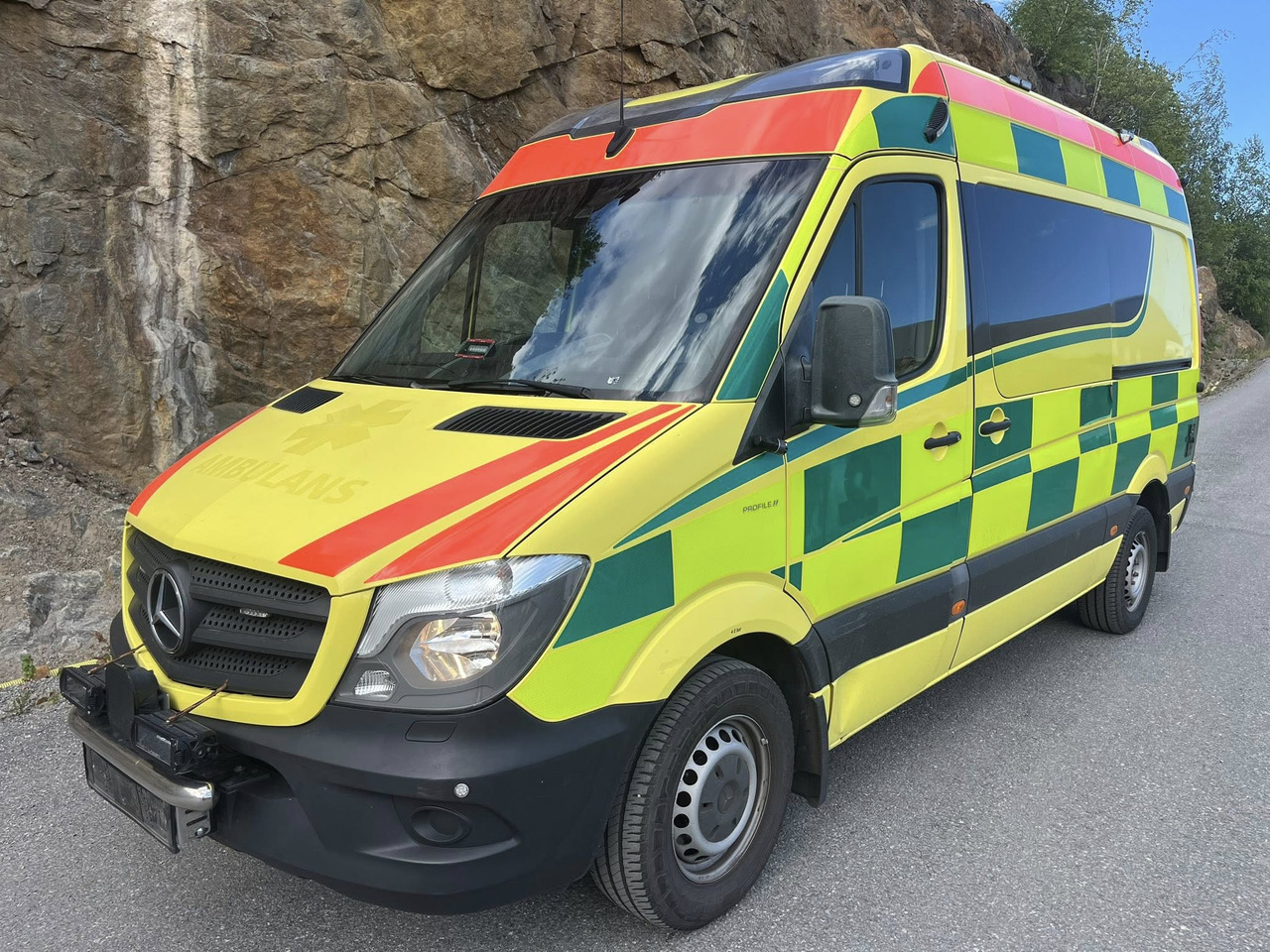 Mercedes-Benz Sprinter 319 - AMBULANCE - RESERVERAD !! - Greitosios pagalbos automobilis: foto 1 Mercedes-Benz Sprinter 319 - AMBULANCE - RESERVERAD !! - Greitosios pagalbos automobilis: foto 1