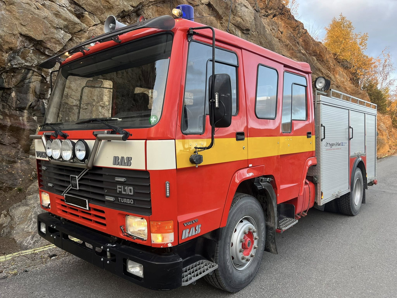 VOLVO FL 10 4x2 - Gaisrinė mašina: foto 1 VOLVO FL 10 4x2 - Gaisrinė mašina: foto 1