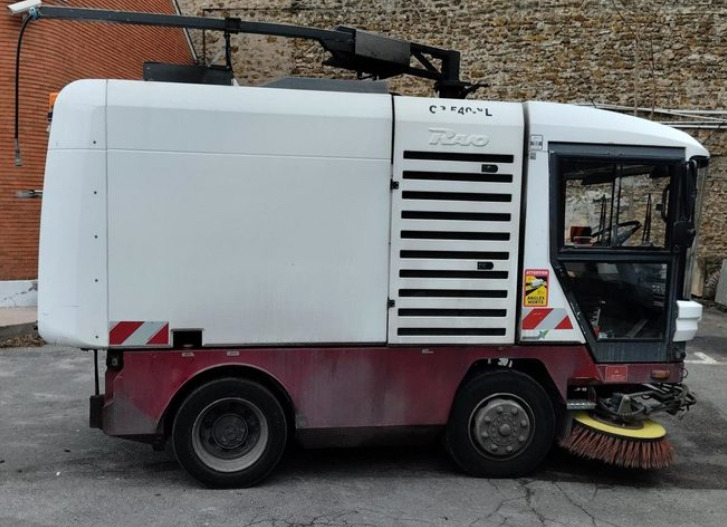 Ravo 540XL/545XL Kehrmaschine wie Citycat Cityfant Dulevo - Komunalinė/ Specializuota technika: foto 4 Ravo 540XL/545XL Kehrmaschine wie Citycat Cityfant Dulevo - Komunalinė/ Specializuota technika: foto 4