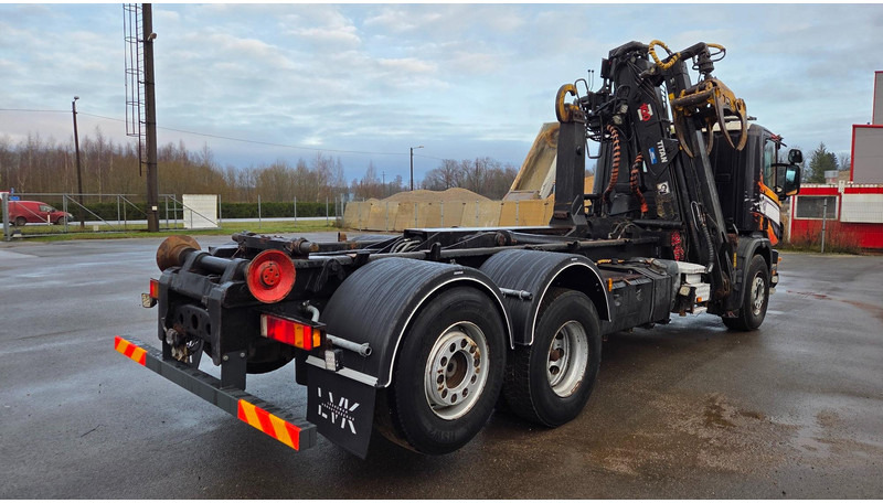 Scania P114 6X2*4 340 Jonsered 100Z - Hook-lift sunkvežimis, Sunkvežimis su kranu: foto 3 Scania P114 6X2*4 340 Jonsered 100Z - Hook-lift sunkvežimis, Sunkvežimis su kranu: foto 3