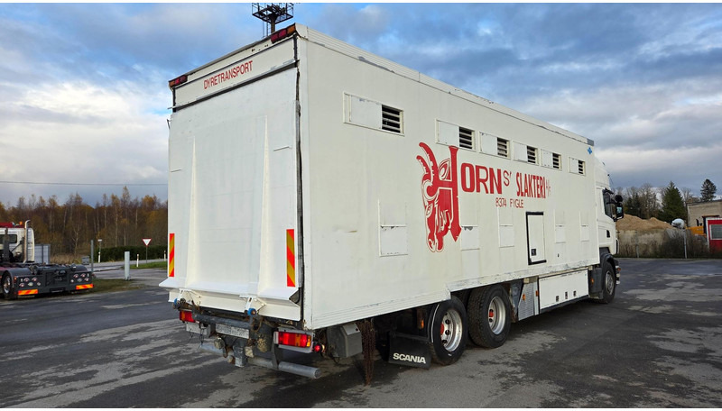 Scania R420 6X2 - Gyvulių pervežimo sunkvežimis: foto 3 Scania R420 6X2 - Gyvulių pervežimo sunkvežimis: foto 3