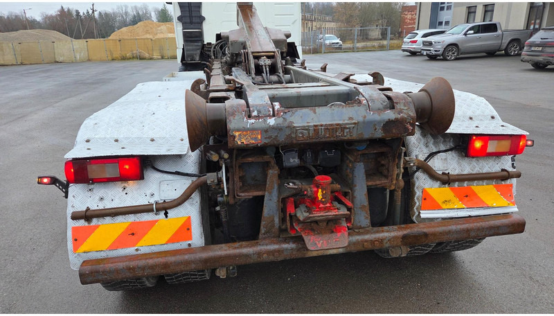 Volvo FH500 6X4 - Hook-lift sunkvežimis: foto 5 Volvo FH500 6X4 - Hook-lift sunkvežimis: foto 5