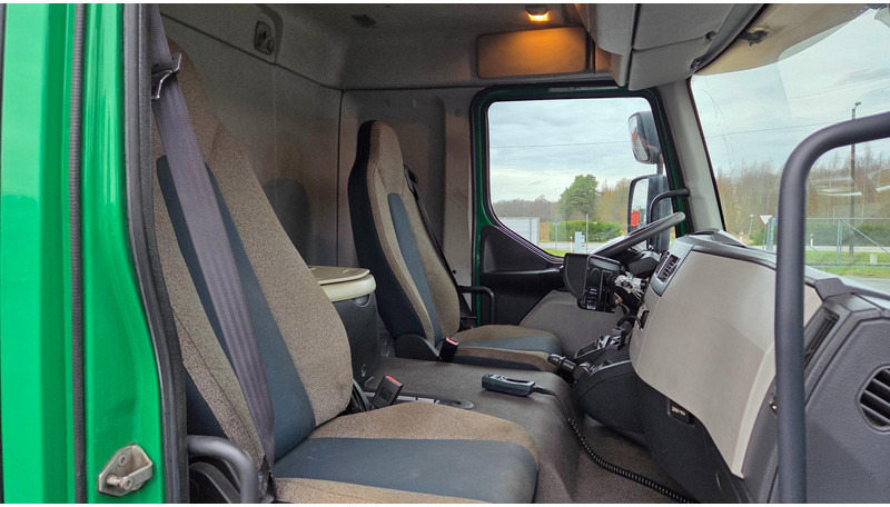 Autovežis sunkvežimis Volvo FL250 4X2: foto 16