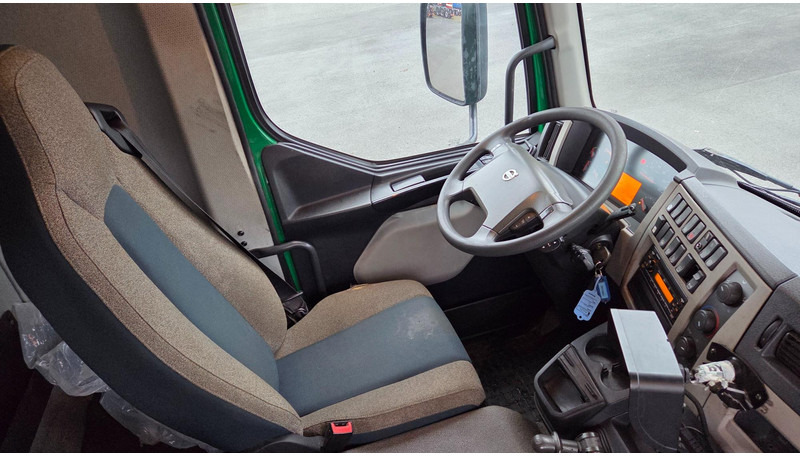 Autovežis sunkvežimis Volvo FL250 4X2: foto 15