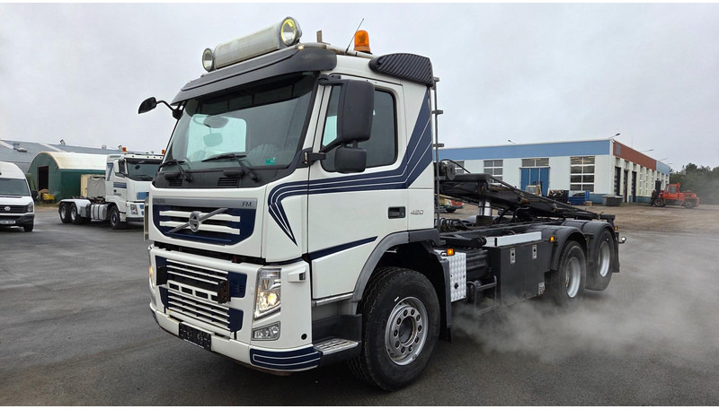 Volvo FM420 6X2 manual full steel - Sunkvežimis - kabelių sistema: foto 1 Volvo FM420 6X2 manual full steel - Sunkvežimis - kabelių sistema: foto 1