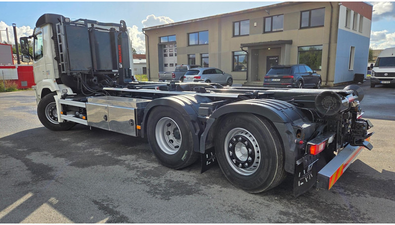 Volvo FM460 6X2*4 - Hook-lift sunkvežimis: foto 4 Volvo FM460 6X2*4 - Hook-lift sunkvežimis: foto 4