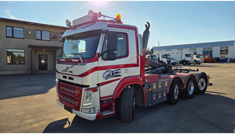 Volvo FM460 8X2*6 - Hook-lift sunkvežimis: foto 1 Volvo FM460 8X2*6 - Hook-lift sunkvežimis: foto 1