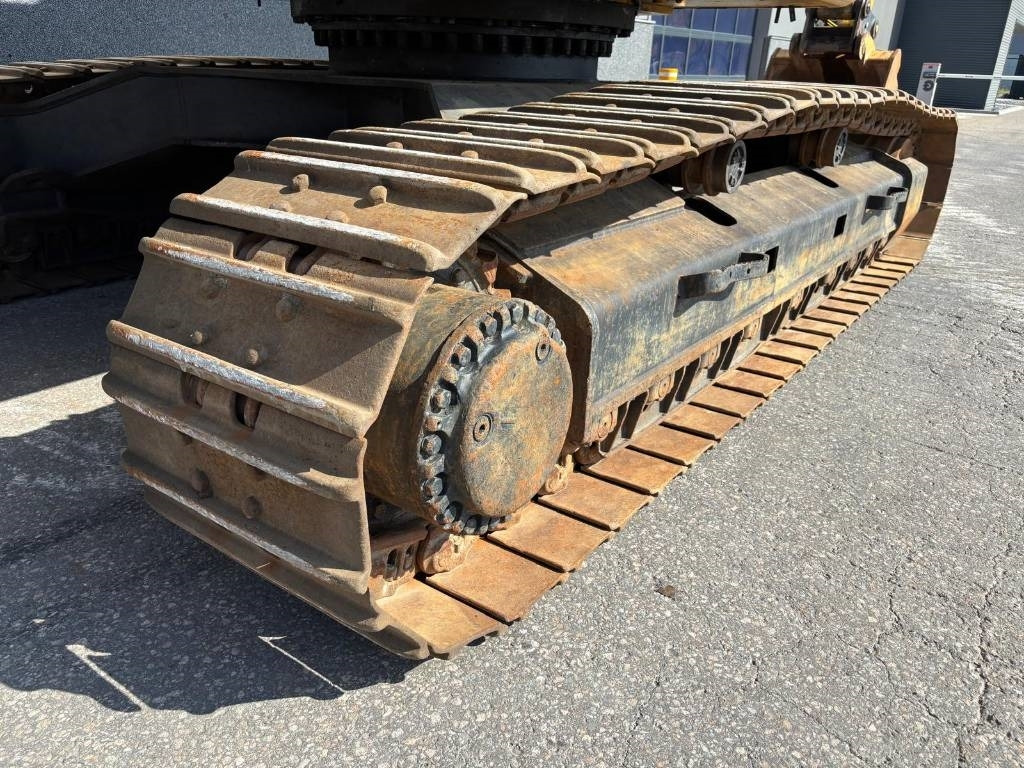 Vikšrinis ekskavatorius CAT 330 FL: foto 35