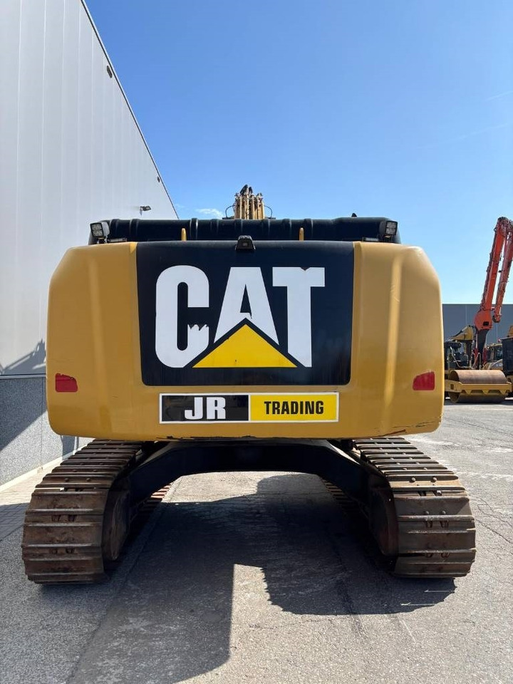 CAT 330 FL - Vikšrinis ekskavatorius: foto 4 CAT 330 FL - Vikšrinis ekskavatorius: foto 4