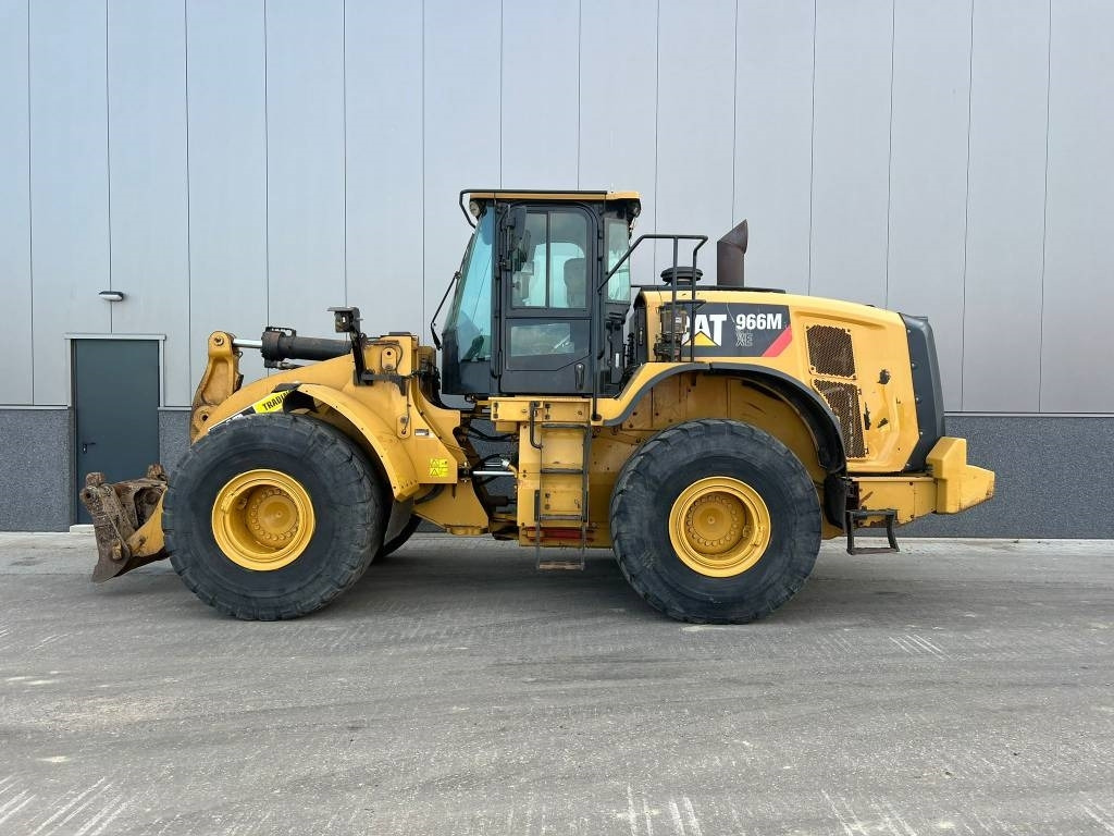 CAT 966 M XE - Ratinis krautuvas: foto 1 CAT 966 M XE - Ratinis krautuvas: foto 1
