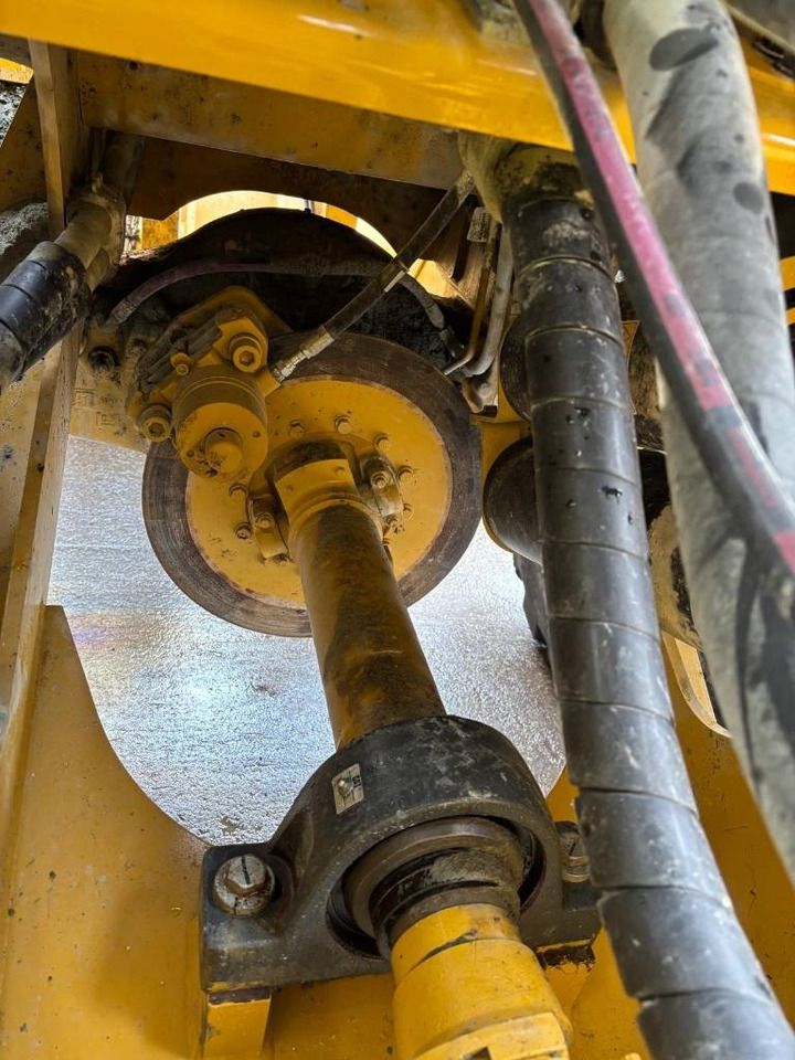 Ratinis krautuvas CAT 980 M: foto 29