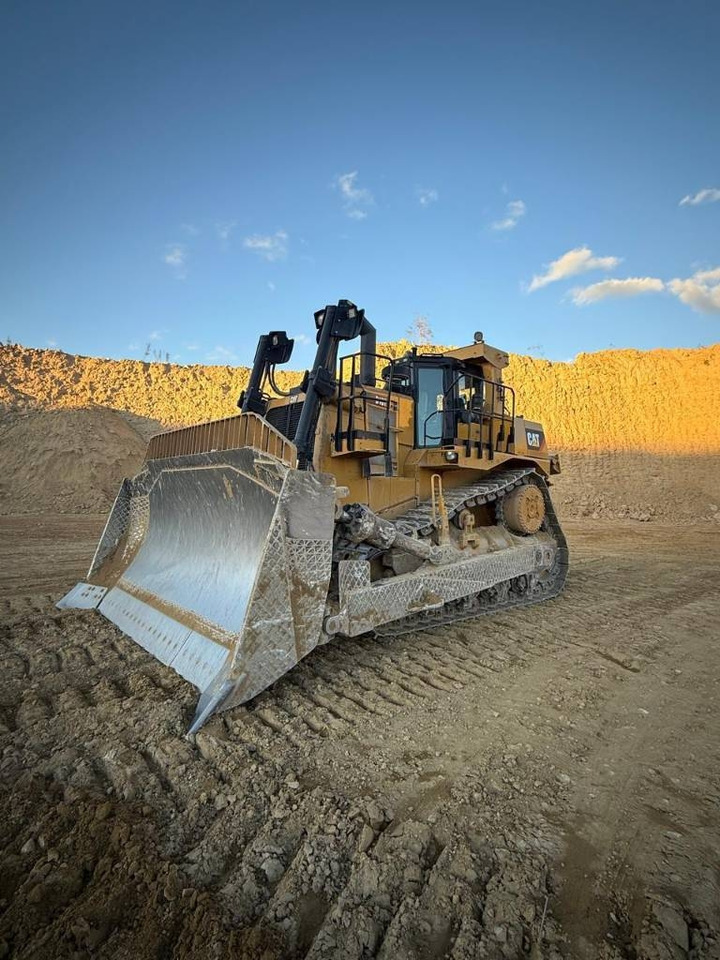 CAT D 10 T 2 (Coming soon) - Buldozeris: foto 1 CAT D 10 T 2 (Coming soon) - Buldozeris: foto 1