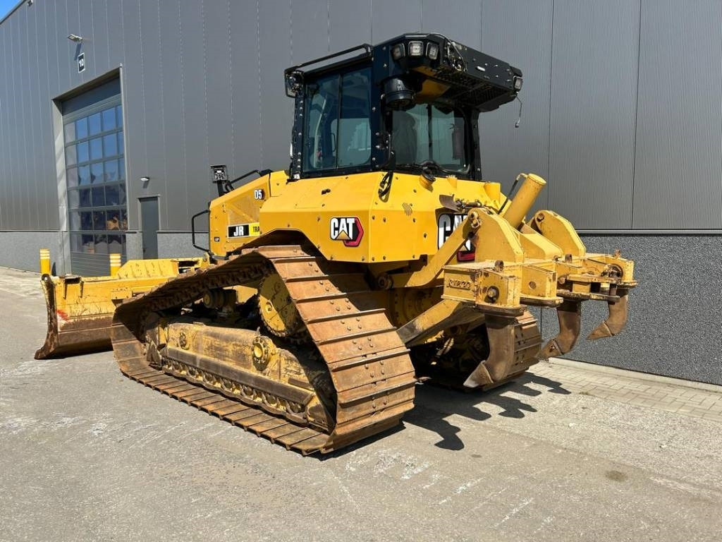CAT D 5 LGP (new undercarriage + ripper) - Buldozeris: foto 3 CAT D 5 LGP (new undercarriage + ripper) - Buldozeris: foto 3