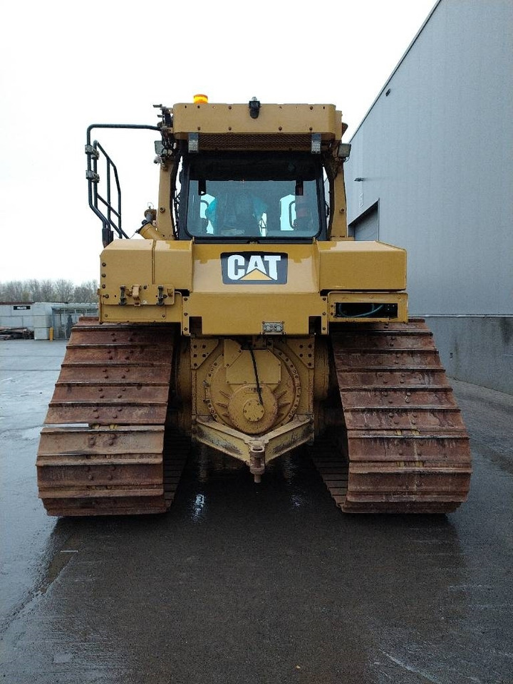 CAT D 6 T LGP (CE / New UC) - Buldozeris: foto 3 CAT D 6 T LGP (CE / New UC) - Buldozeris: foto 3