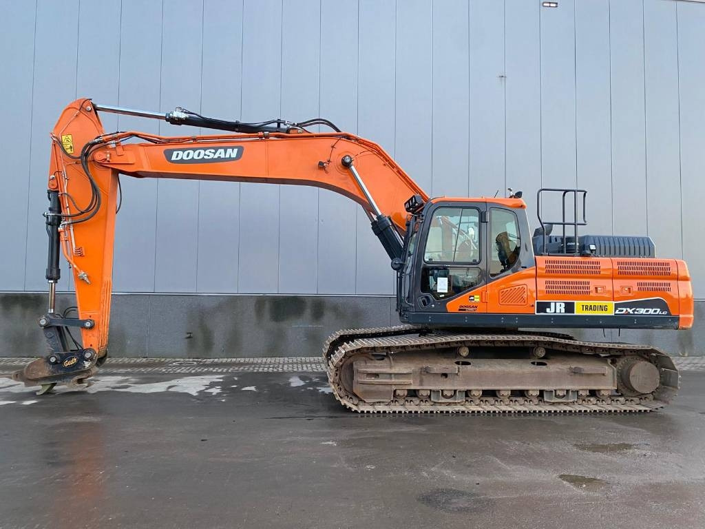 Doosan DX 300 LC-7 - Vikšrinis ekskavatorius: foto 1 Doosan DX 300 LC-7 - Vikšrinis ekskavatorius: foto 1