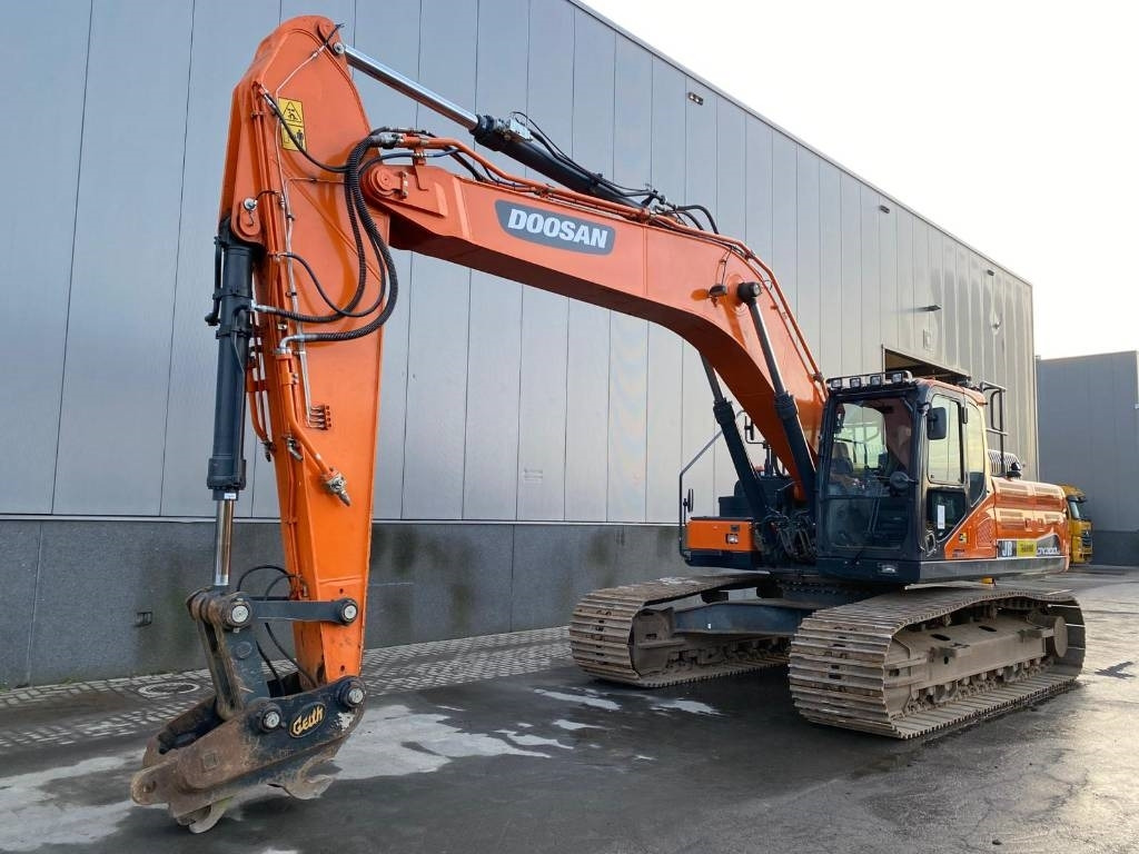 Doosan DX 300 LC-7 - Vikšrinis ekskavatorius: foto 2 Doosan DX 300 LC-7 - Vikšrinis ekskavatorius: foto 2