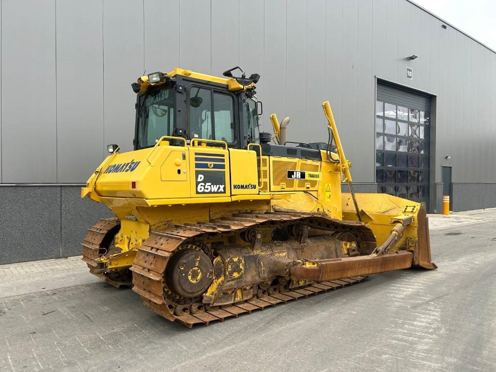 Komatsu D 65 WX-18 - Buldozeris: foto 5 Komatsu D 65 WX-18 - Buldozeris: foto 5