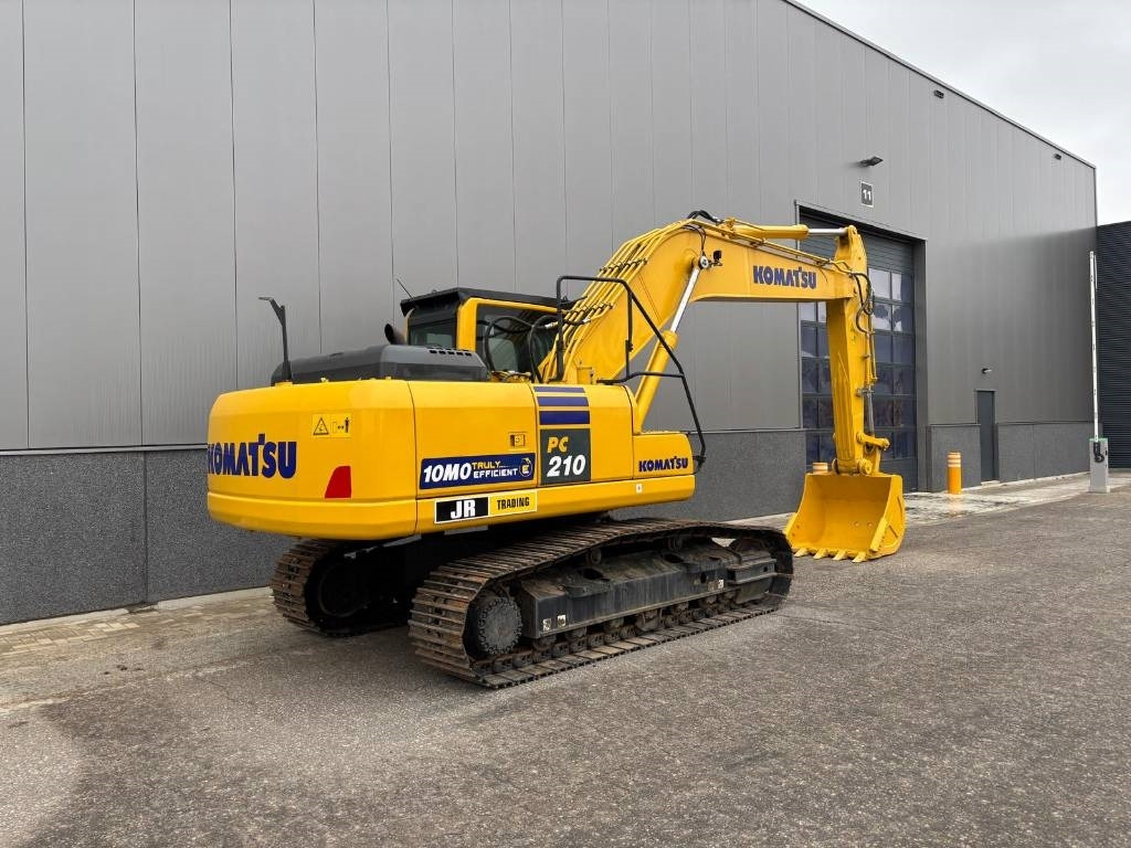Komatsu PC 210-10M0 - Vikšrinis ekskavatorius: foto 5 Komatsu PC 210-10M0 - Vikšrinis ekskavatorius: foto 5