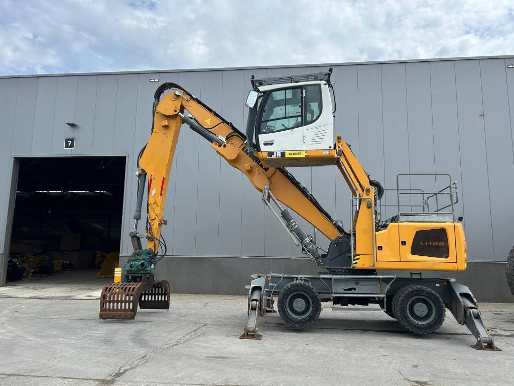 Liebherr LH 24 M - Ekskavatorius su ilga strėle: foto 1 Liebherr LH 24 M - Ekskavatorius su ilga strėle: foto 1