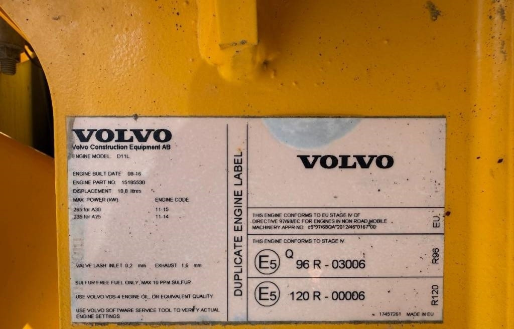 Volvo A 30 G (On Transport) - Šarnyrinis savivartis: foto 4 Volvo A 30 G (On Transport) - Šarnyrinis savivartis: foto 4