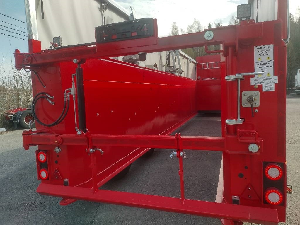 Langendorf UUSI ALLASVAUNU, NEW INNENLADER NORDIC EDIT - Puspriekabė: foto 4 Langendorf UUSI ALLASVAUNU, NEW INNENLADER NORDIC EDIT - Puspriekabė: foto 4