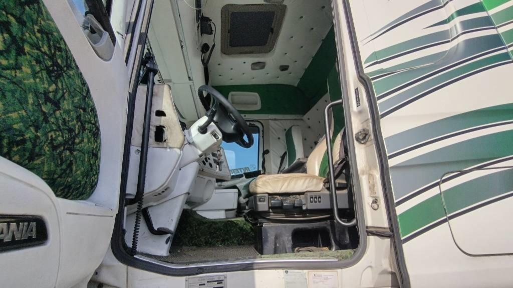 Scania R500 8x4 ilmajousi alusta - Važiuoklės sunkvežimis: foto 4 Scania R500 8x4 ilmajousi alusta - Važiuoklės sunkvežimis: foto 4