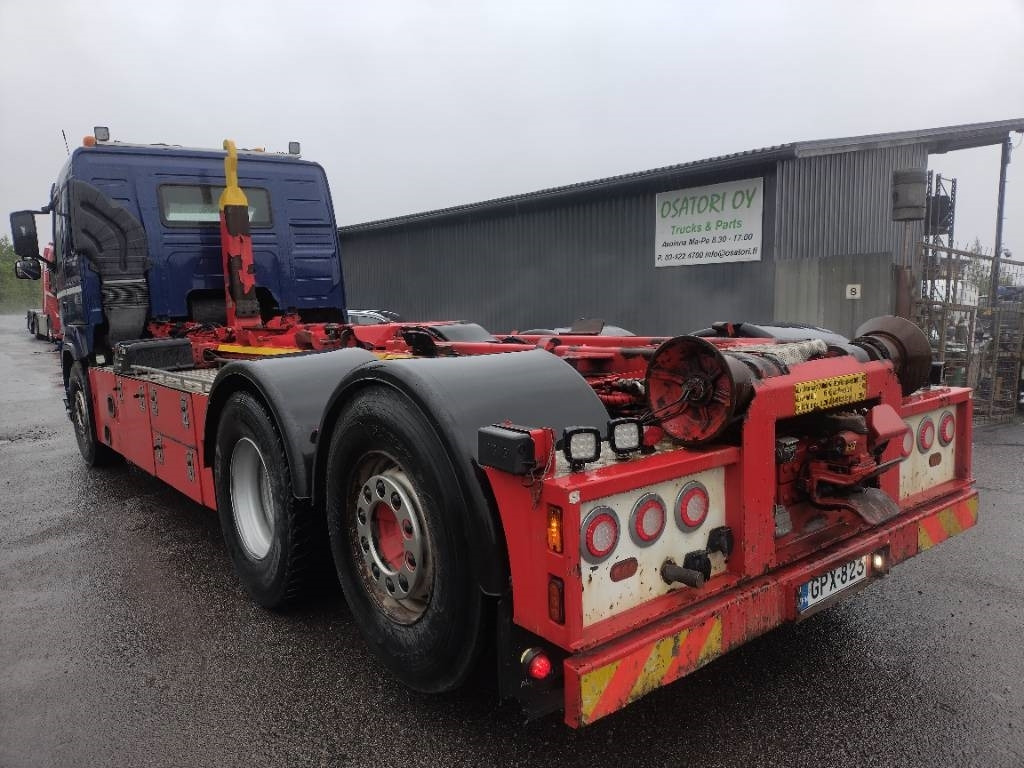 Volvo FM450 6x2 ohj.teli, Multilift koukkulaite - Hook-lift sunkvežimis: foto 4 Volvo FM450 6x2 ohj.teli, Multilift koukkulaite - Hook-lift sunkvežimis: foto 4
