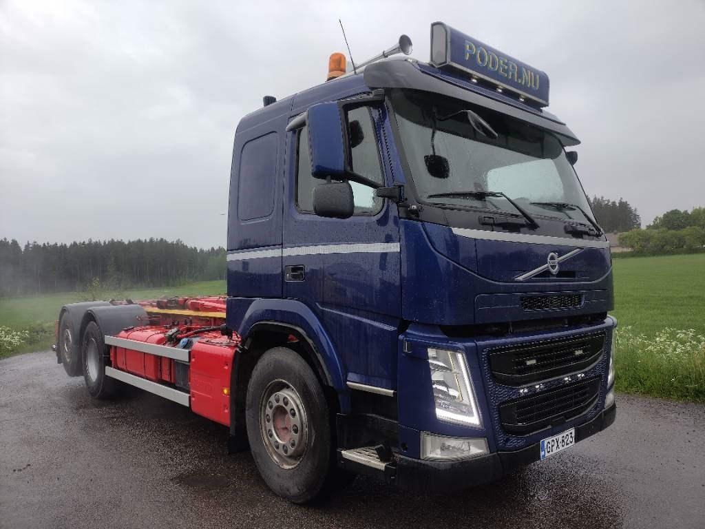 Volvo FM450 6x2 ohj.teli, Multilift koukkulaite - Hook-lift sunkvežimis: foto 1 Volvo FM450 6x2 ohj.teli, Multilift koukkulaite - Hook-lift sunkvežimis: foto 1