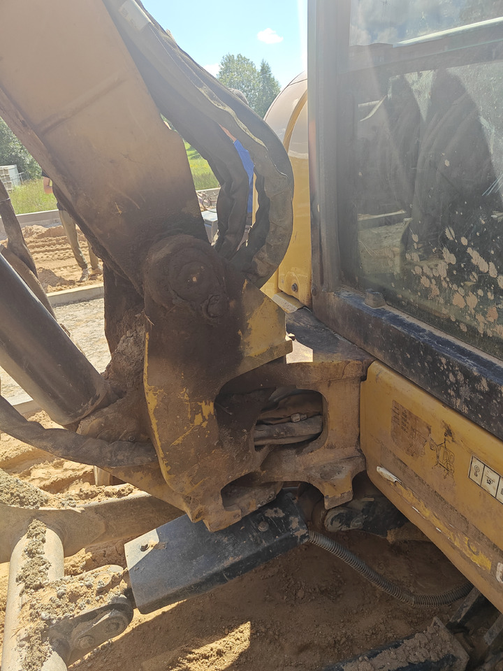 CATERPILLAR 305E2 - Mini ekskavatorius: foto 4 CATERPILLAR 305E2 - Mini ekskavatorius: foto 4